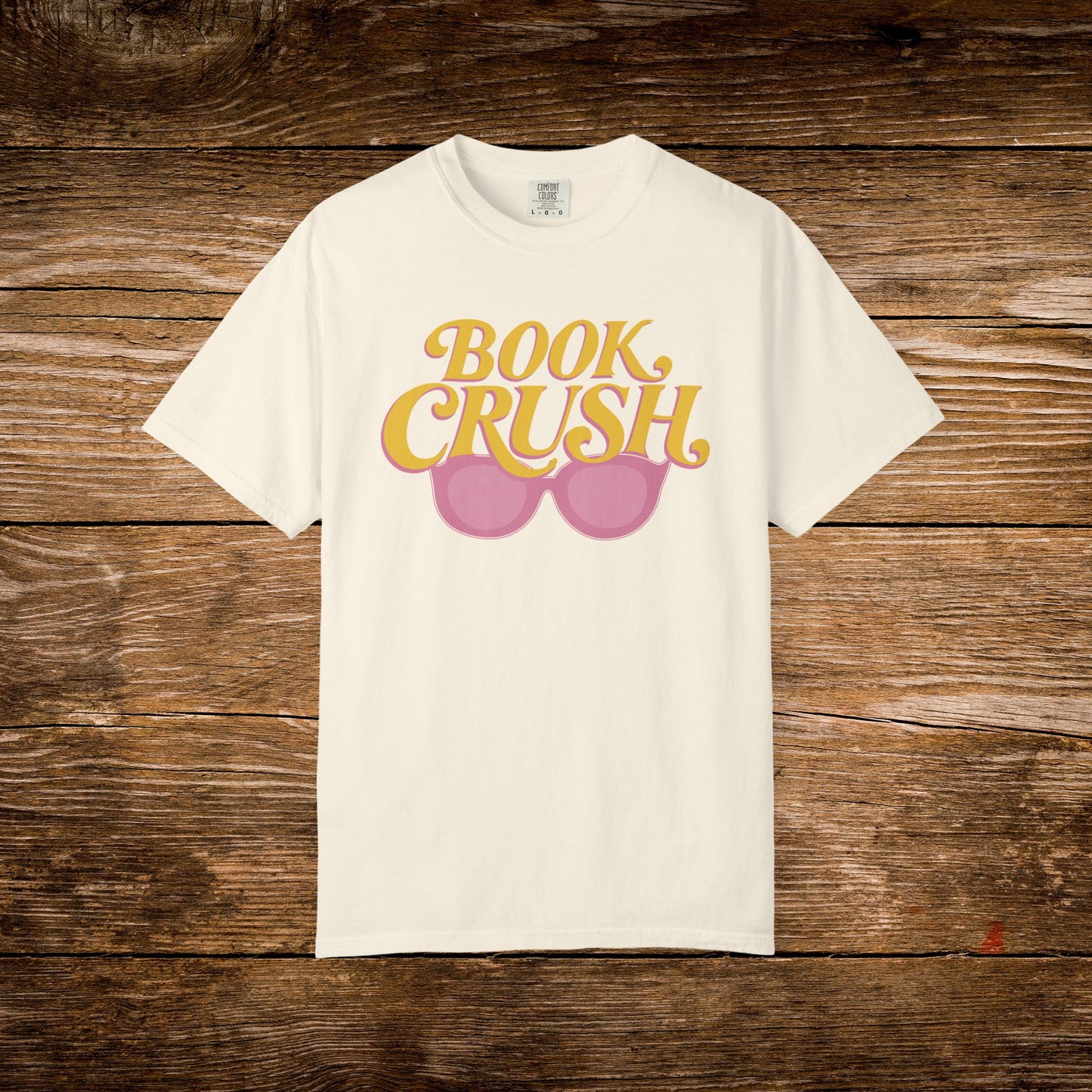 Book Crush Shirt | Retro Reader Tee