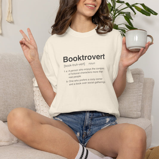 Booktrovert Definition Shirt | Minimalist Reading T-Shirt | Introvert Gift